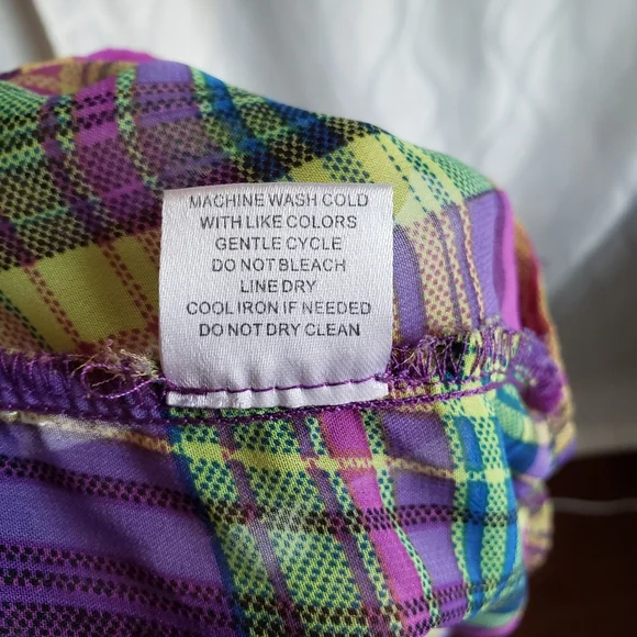 Sheer Vibrant Plaid Open Long Sleeve Cold-Shoulder Button Down - Picture 5 of 8